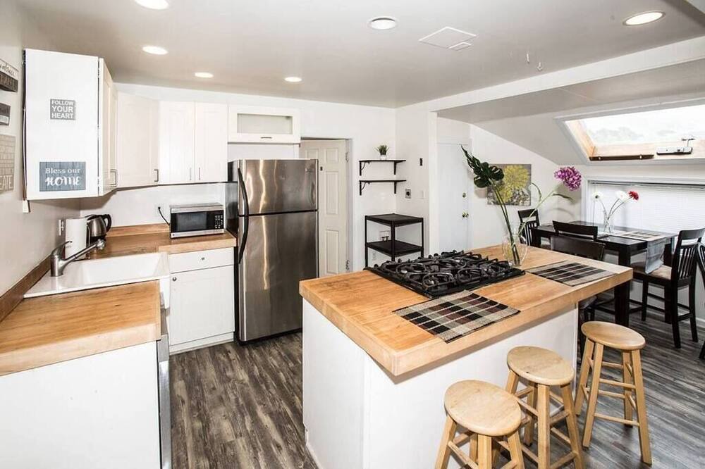 Photo of Kitchen in Green Lake