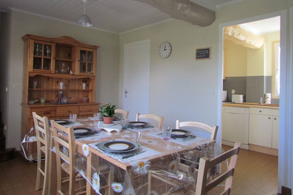 Photo of Kitchen in Royville