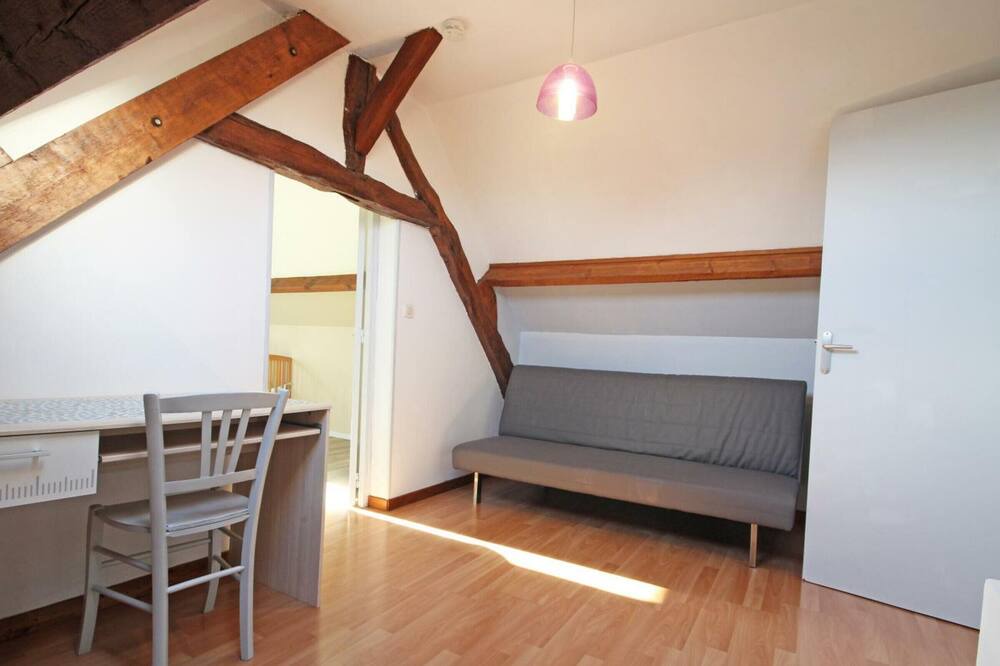 Photo of Bedroom in Royville