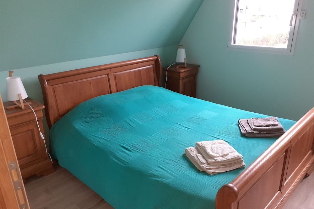 Photo of Bedroom in Etreville