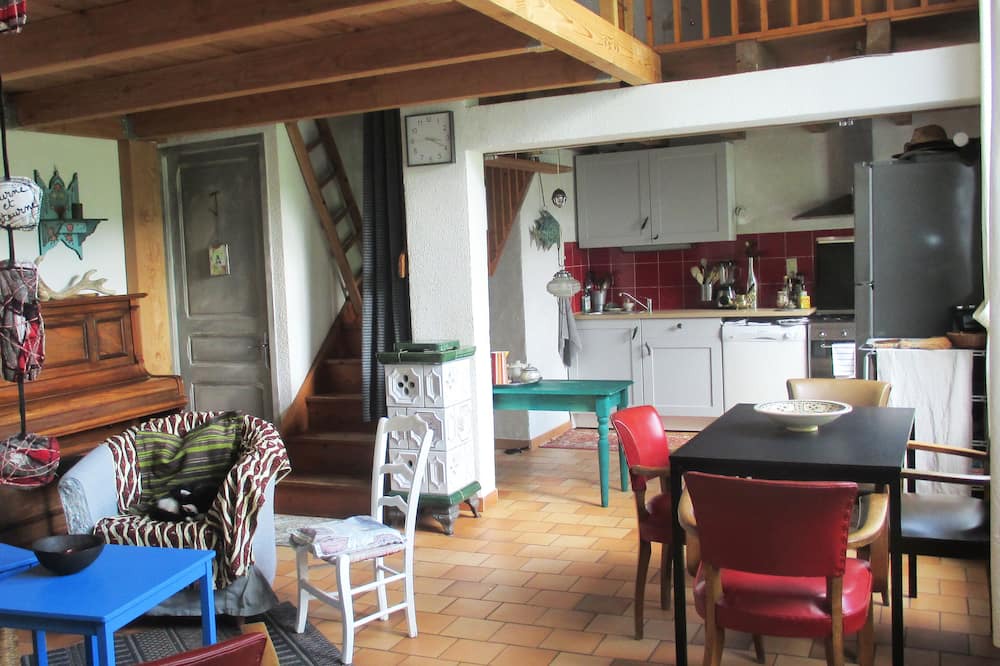 Photo of Patio Balcony in Le Vigan