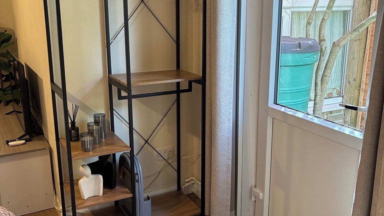 Photo of Others in Sidcot