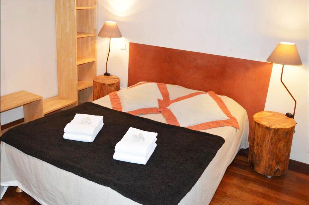Photo of Bedroom in Campan