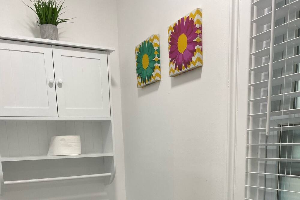 Photo of Bedroom in Englewood