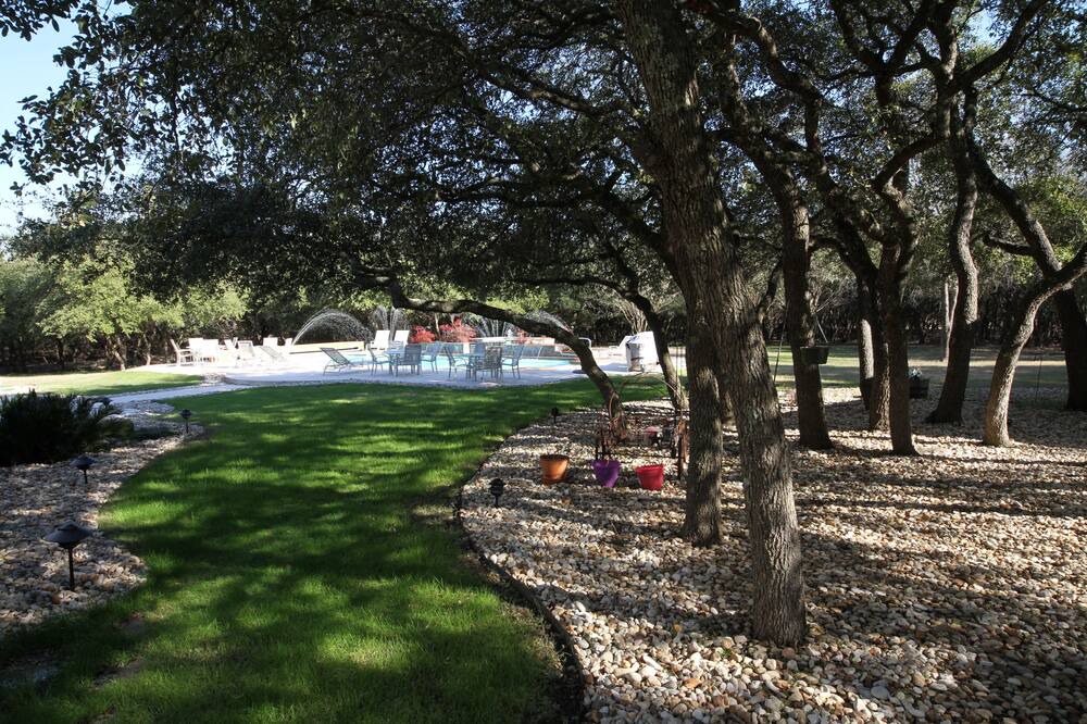Photo of Outdoor in Liberty Hill