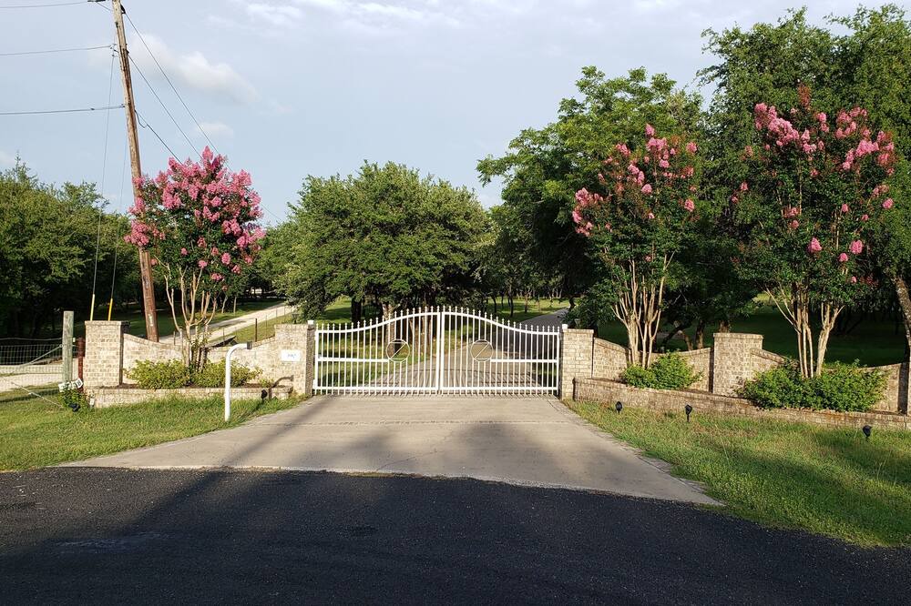 Photo of Outdoor in Liberty Hill