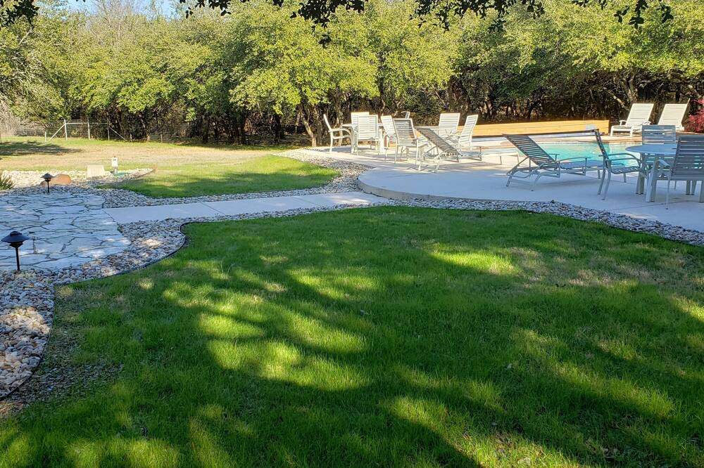 Photo of Outdoor in Liberty Hill