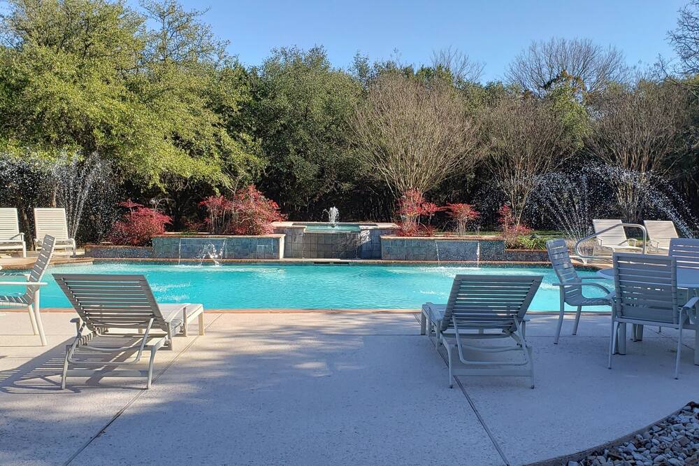 Photo of Outdoor in Liberty Hill