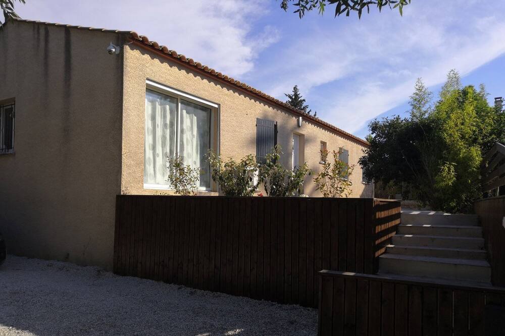 Photo of Outdoor in Saint-Come-et-Maruejols
