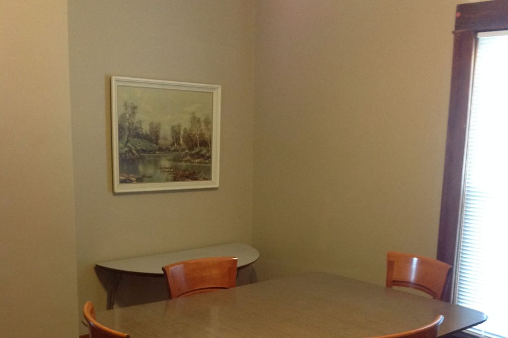 Photo of Livingroom in Alma