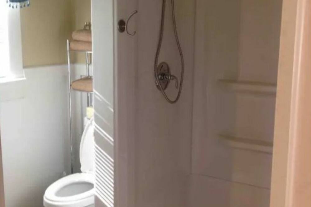Photo of Bathroom in Alma