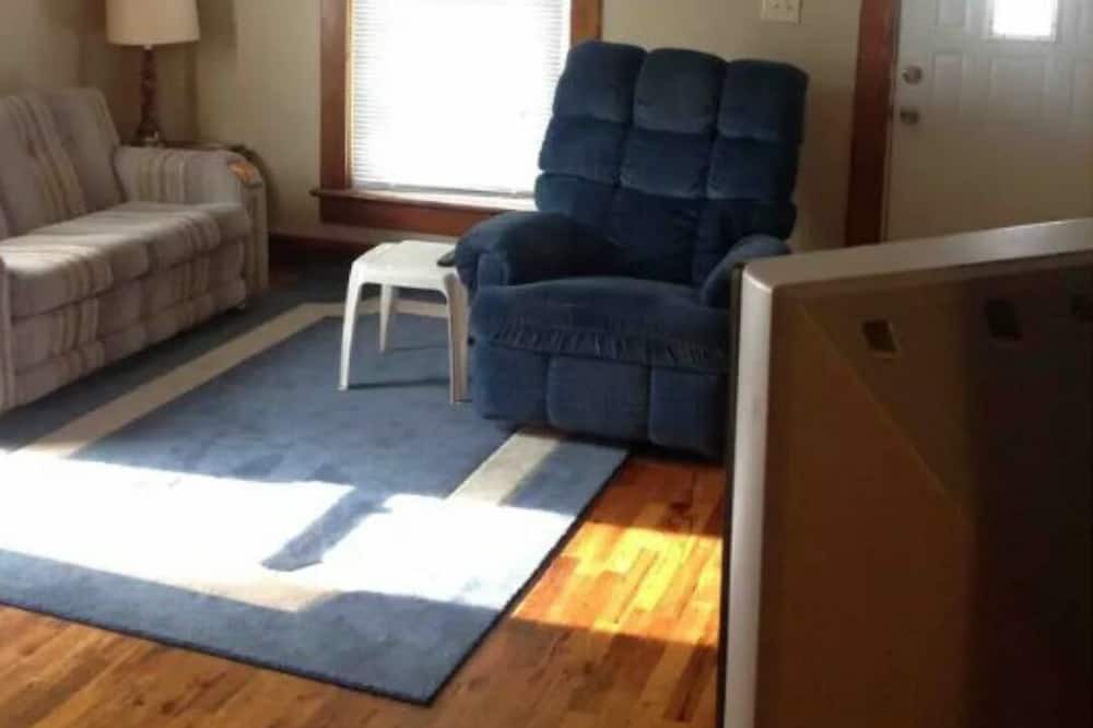 Photo of Bedroom in Alma