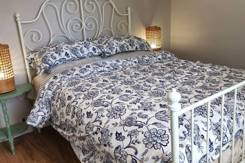 Photo of Bedroom in Providence Bay