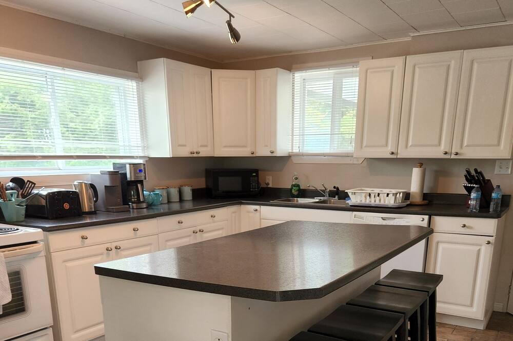 Photo of Kitchen in Providence Bay