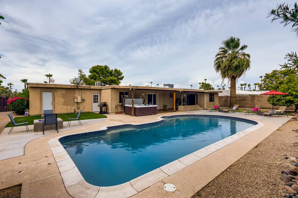 Photo of Outdoor in Shea North Estates