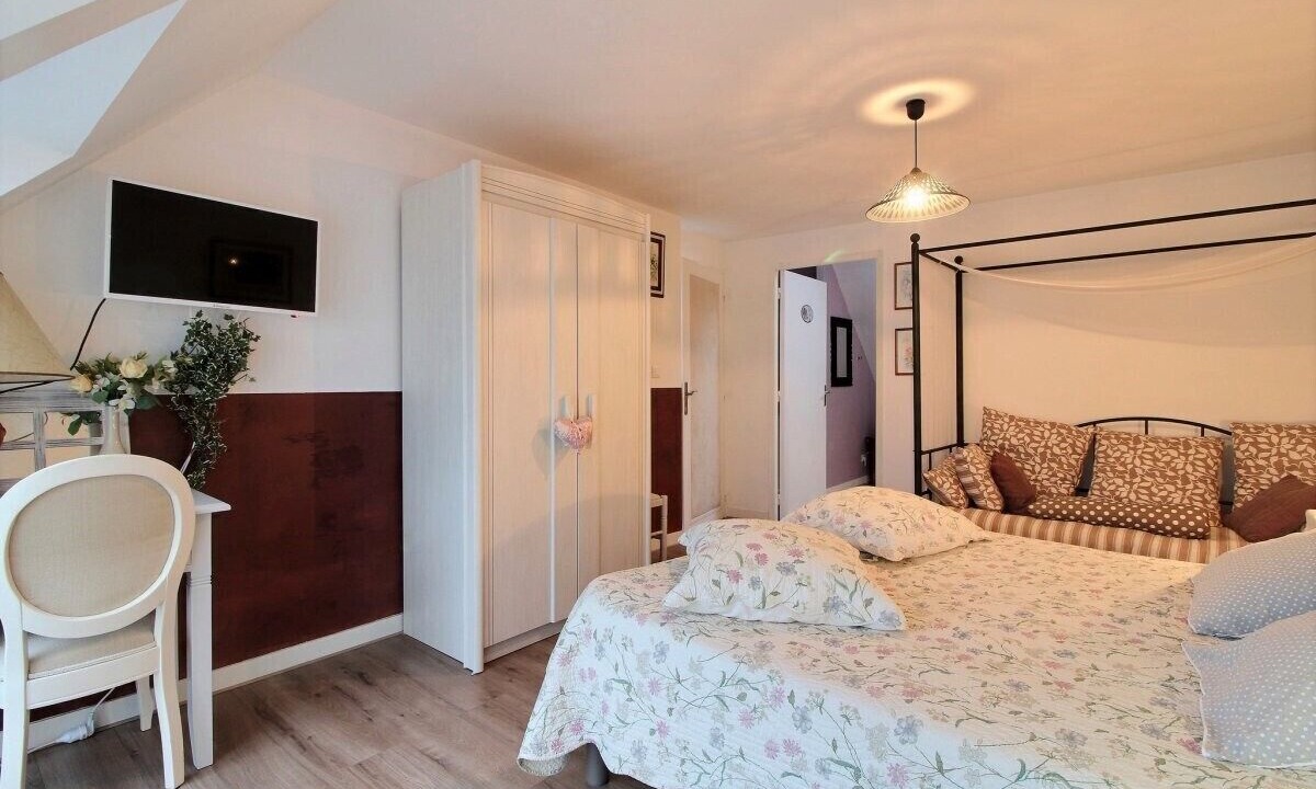 Photo of Bedroom in Elliant