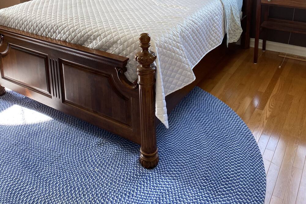 Photo of Bedroom in Mystic