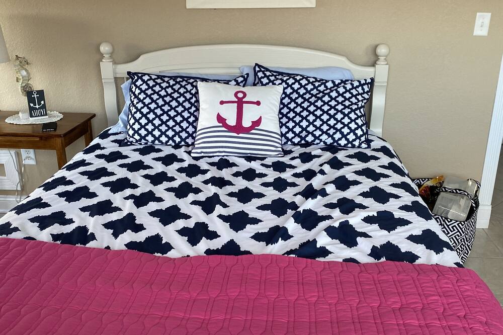 Photo of Bedroom in Mystic