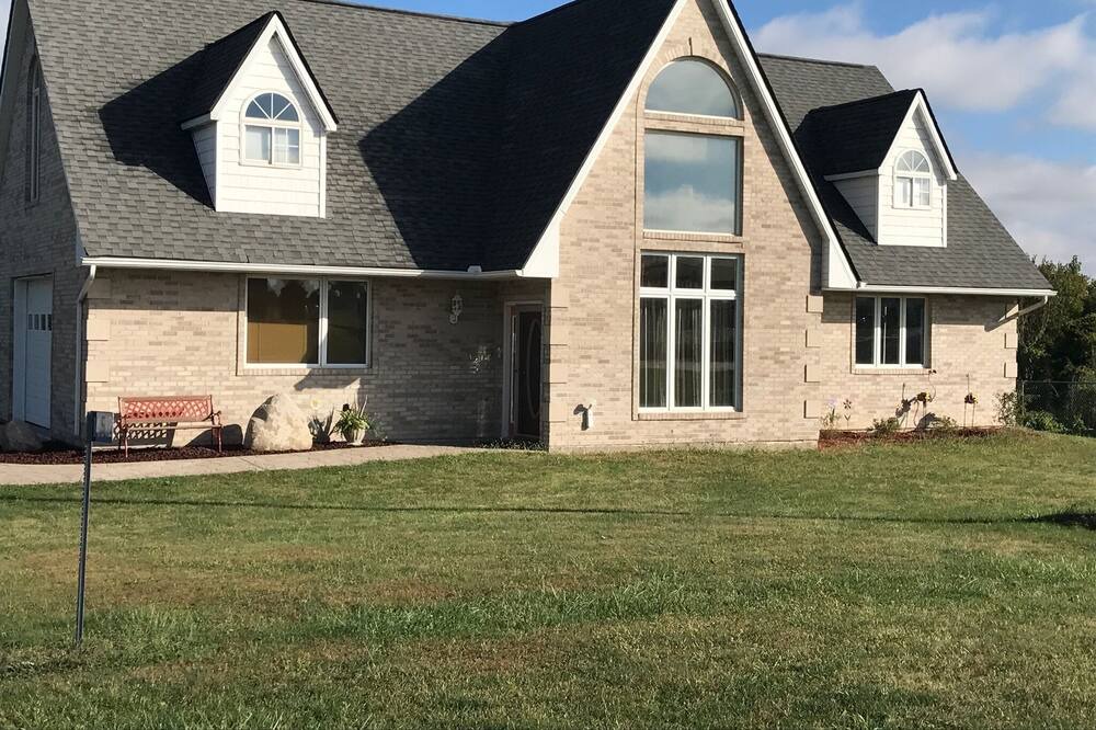 Photo of Outdoor in Mystic