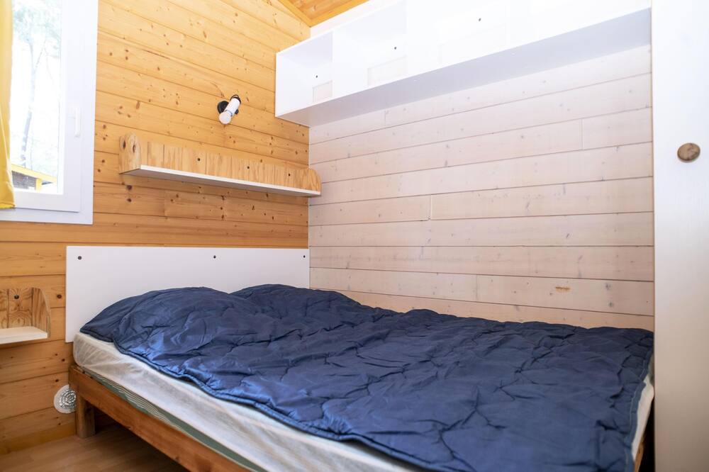 Photo of Bedroom in Joyeuse