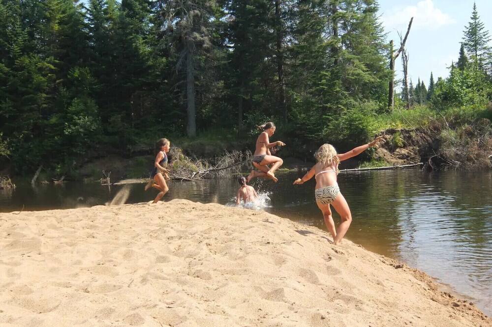 Photo of Others in Lac-Superieur