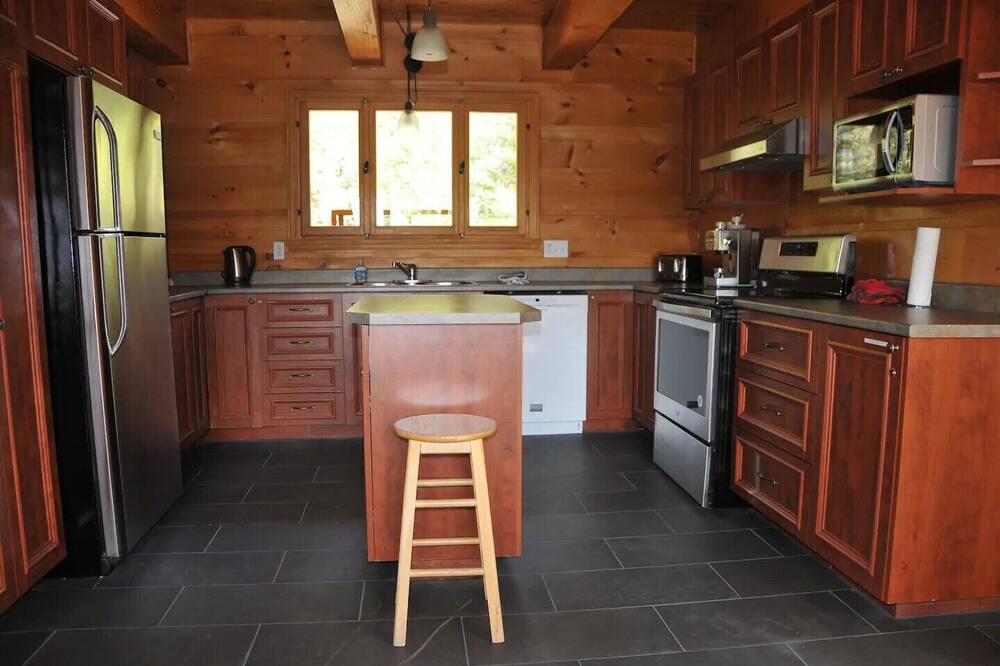 Photo of Kitchen in Lac-Superieur