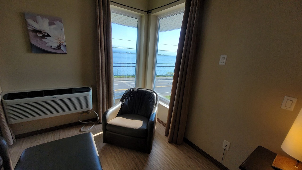 Photo of Bedroom in Carleton-sur-Mer