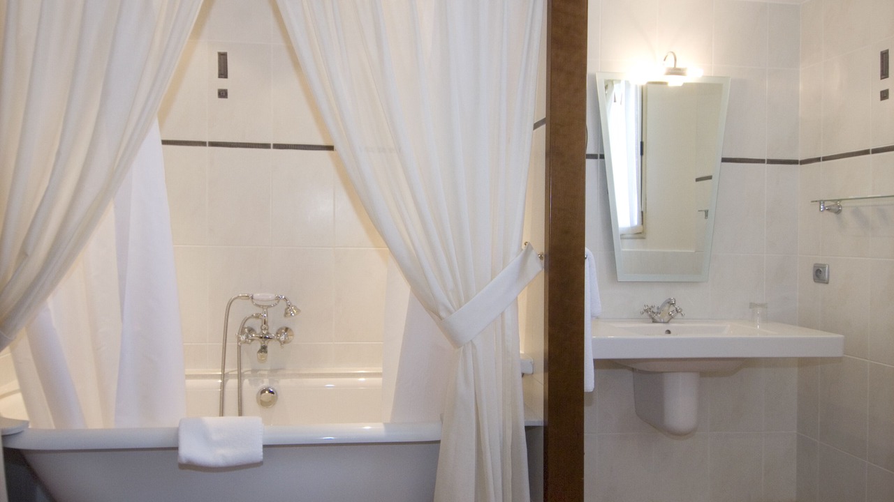 Photo of Bathroom in Mende
