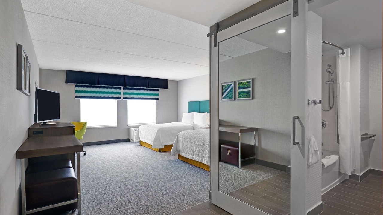 Photo of Bedroom in Belleville
