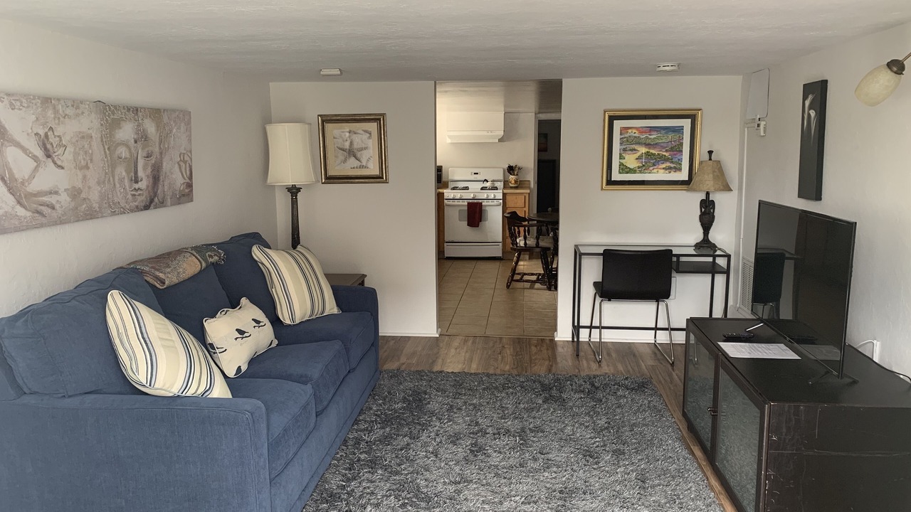 Photo of Others in West Alameda