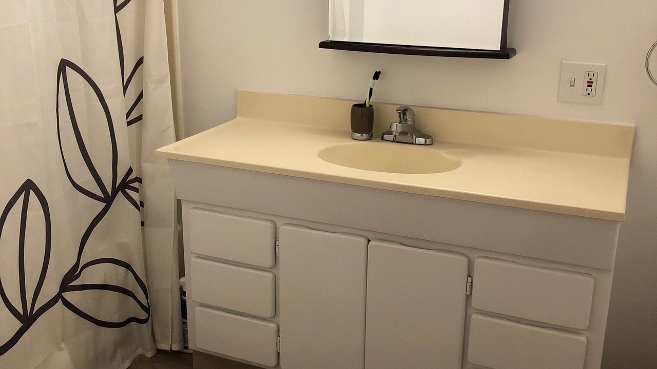 Photo of Others in West Alameda