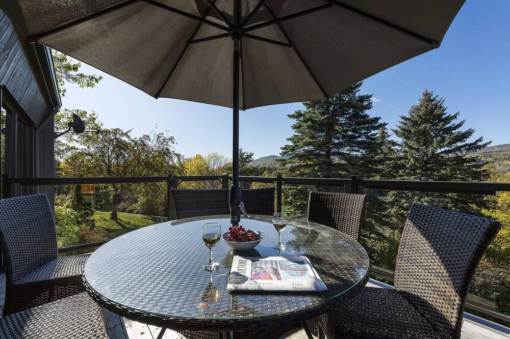 Photo of Patio Balcony in Baie-St-Paul
