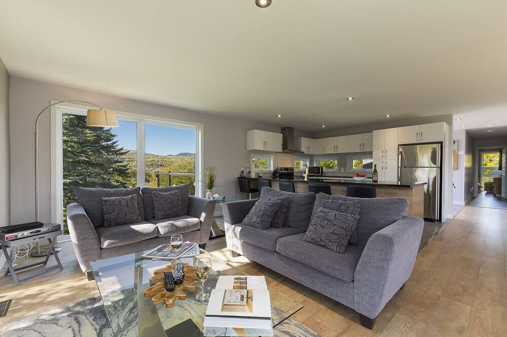 Photo of Livingroom in Baie-St-Paul