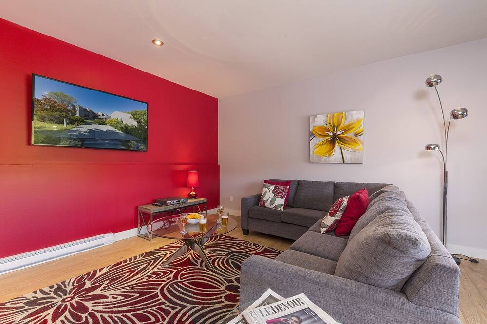 Photo of Livingroom in Baie-St-Paul