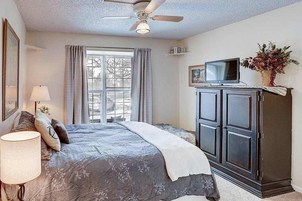 Photo of Bedroom in Walnut Grove