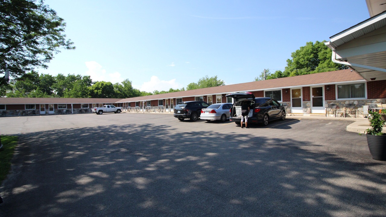 Photo of Others in Balderson