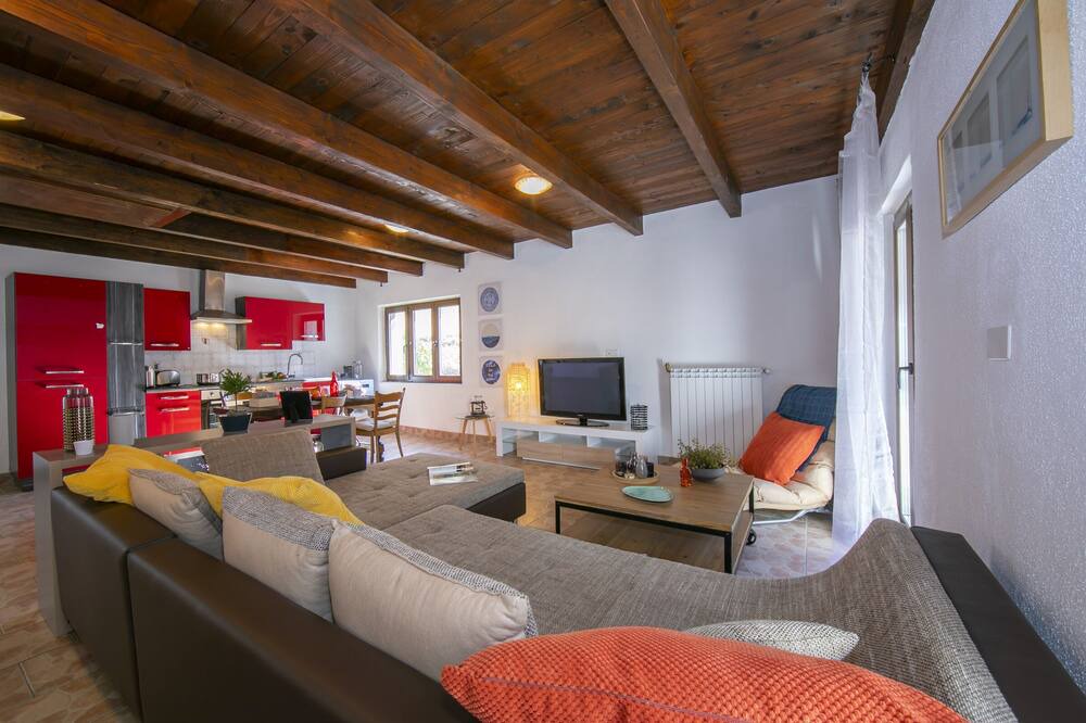 Photo of Livingroom in Brione