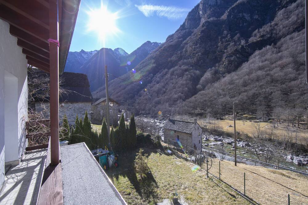 Photo of Others in Brione