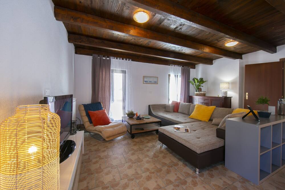 Photo of Livingroom in Brione