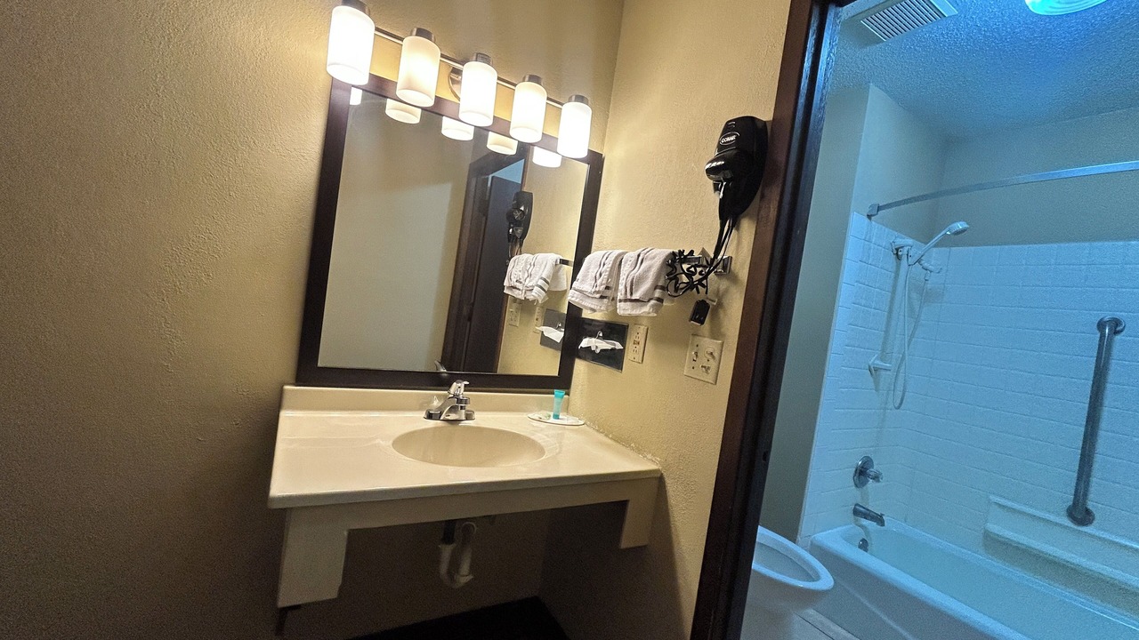 Photo of Bathroom in Adair
