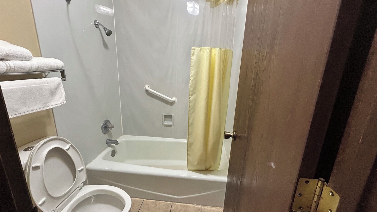 Photo of Bathroom in Adair