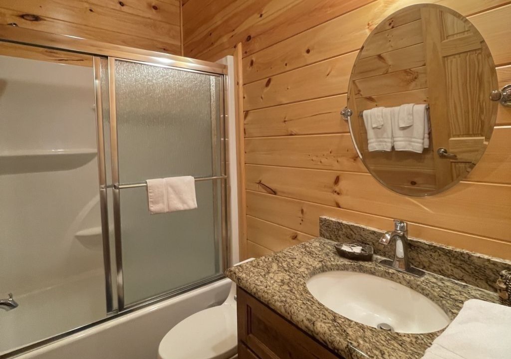 Photo of Bathroom in Tellico Plains