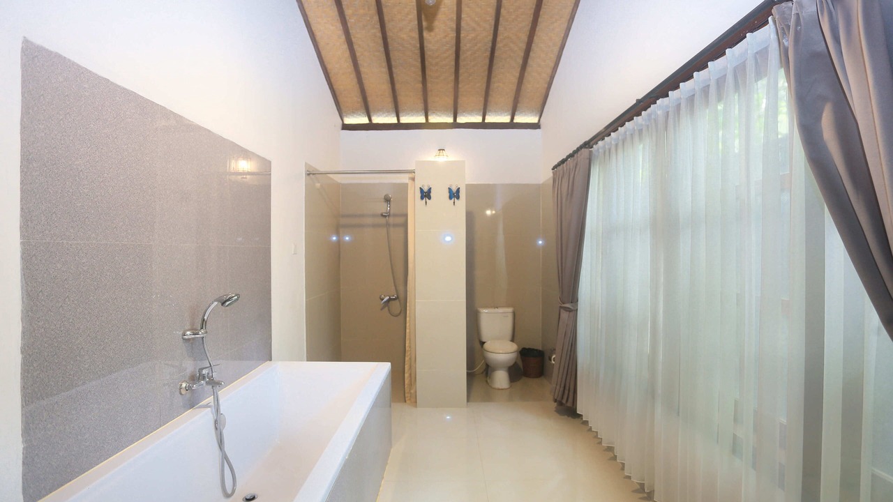 Photo of Bathroom in Gerokgak