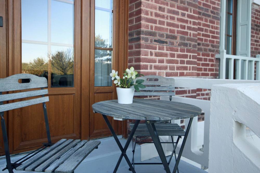 Photo of Patio Balcony in Mesnil-Val-Plage