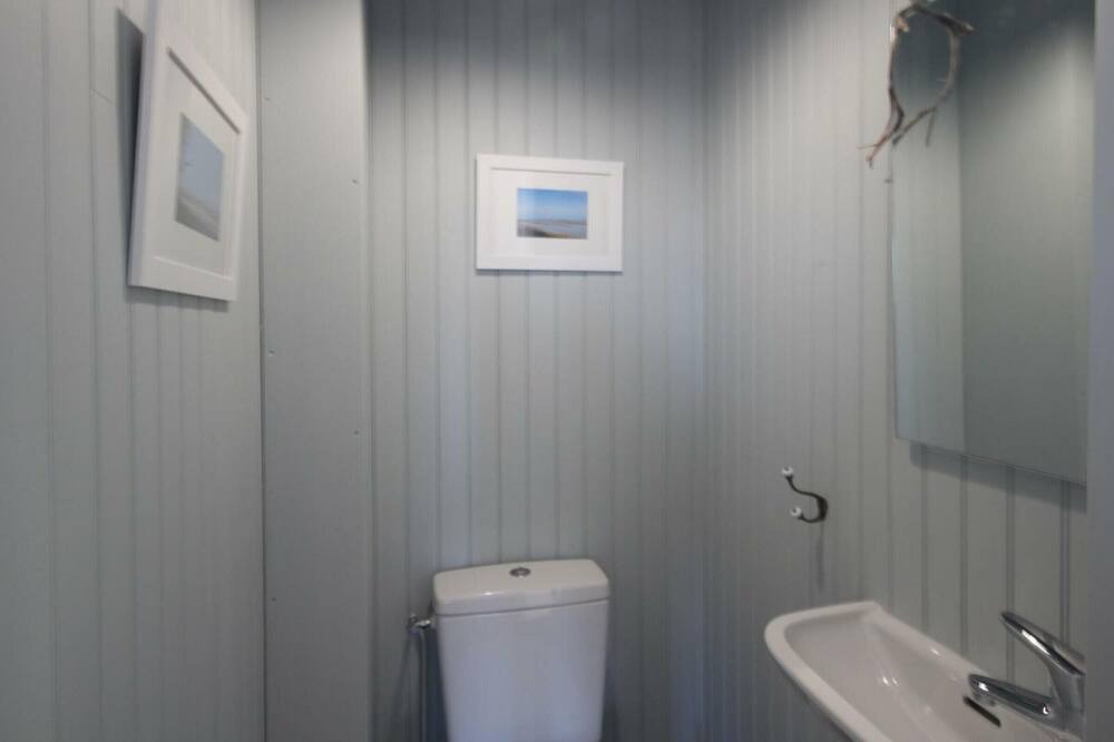 Photo of Bathroom in Mesnil-Val-Plage