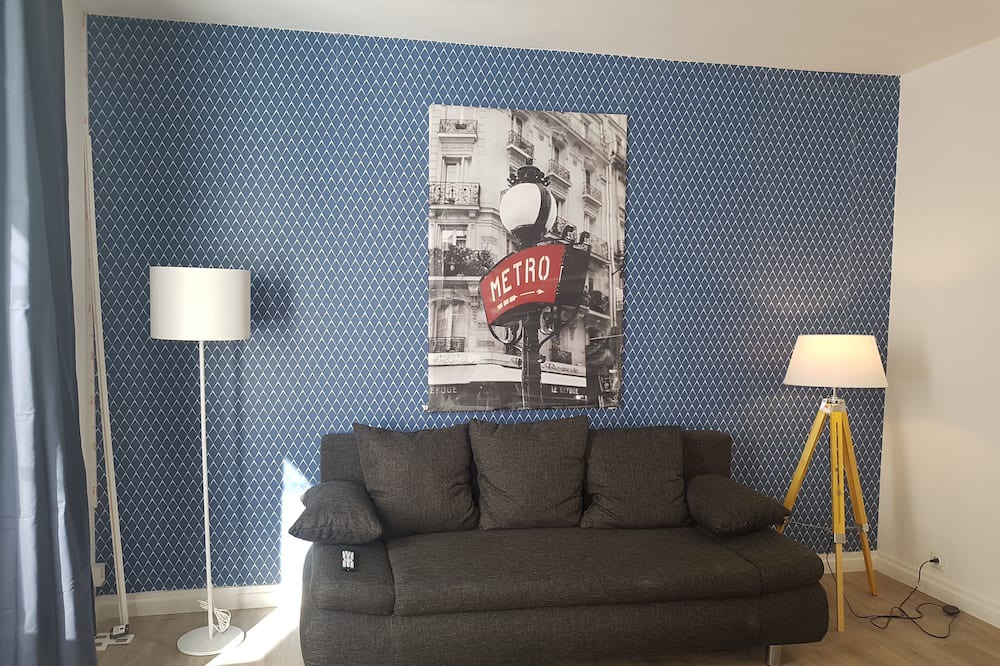 Photo of Livingroom in Mansle