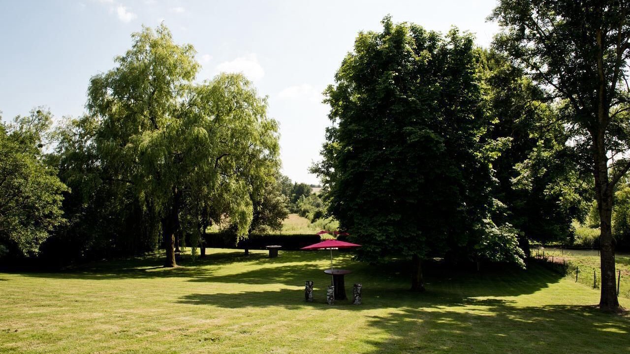 Photo of Others in Bucilly