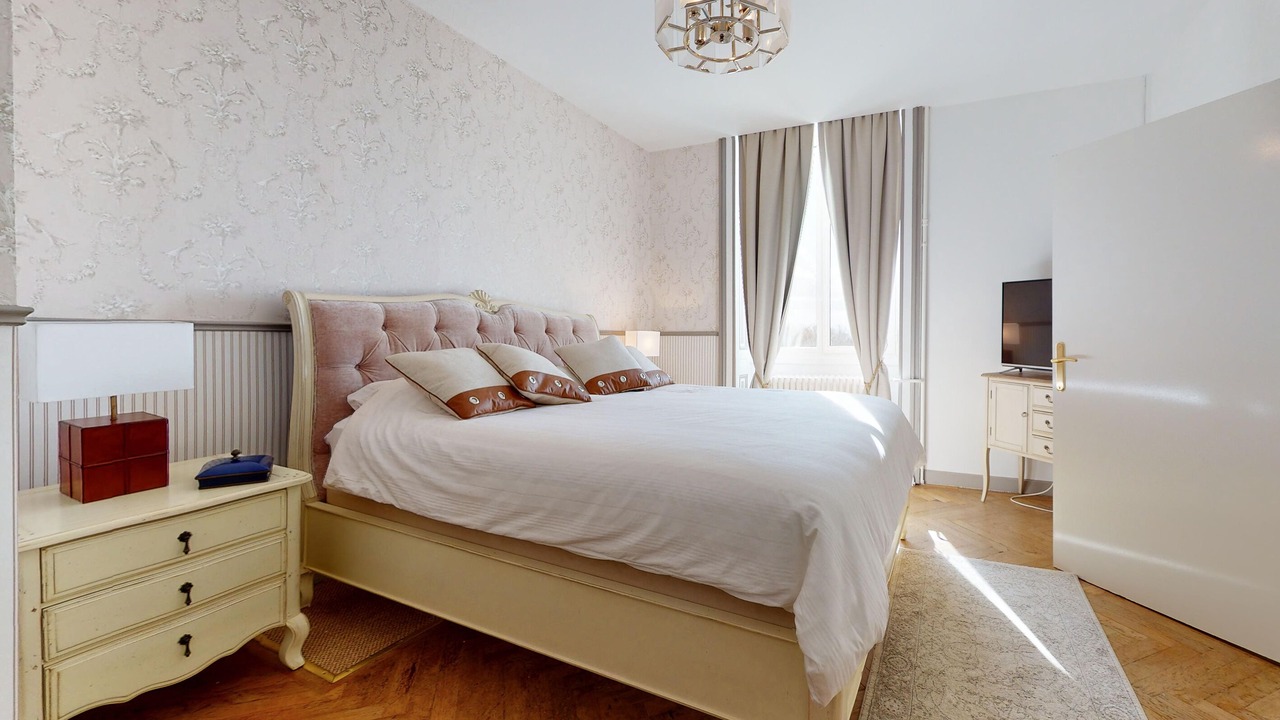 Photo of Bedroom in Pouance