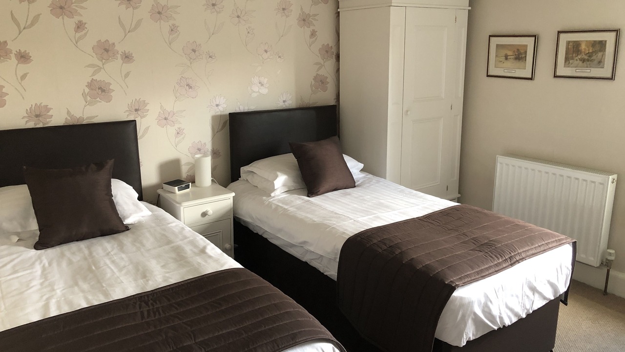 Photo of Others in Gayle