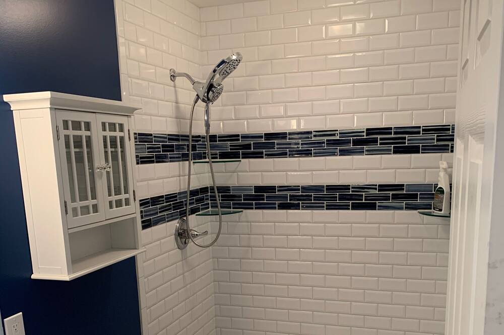 Photo of Bathroom in Oscoda